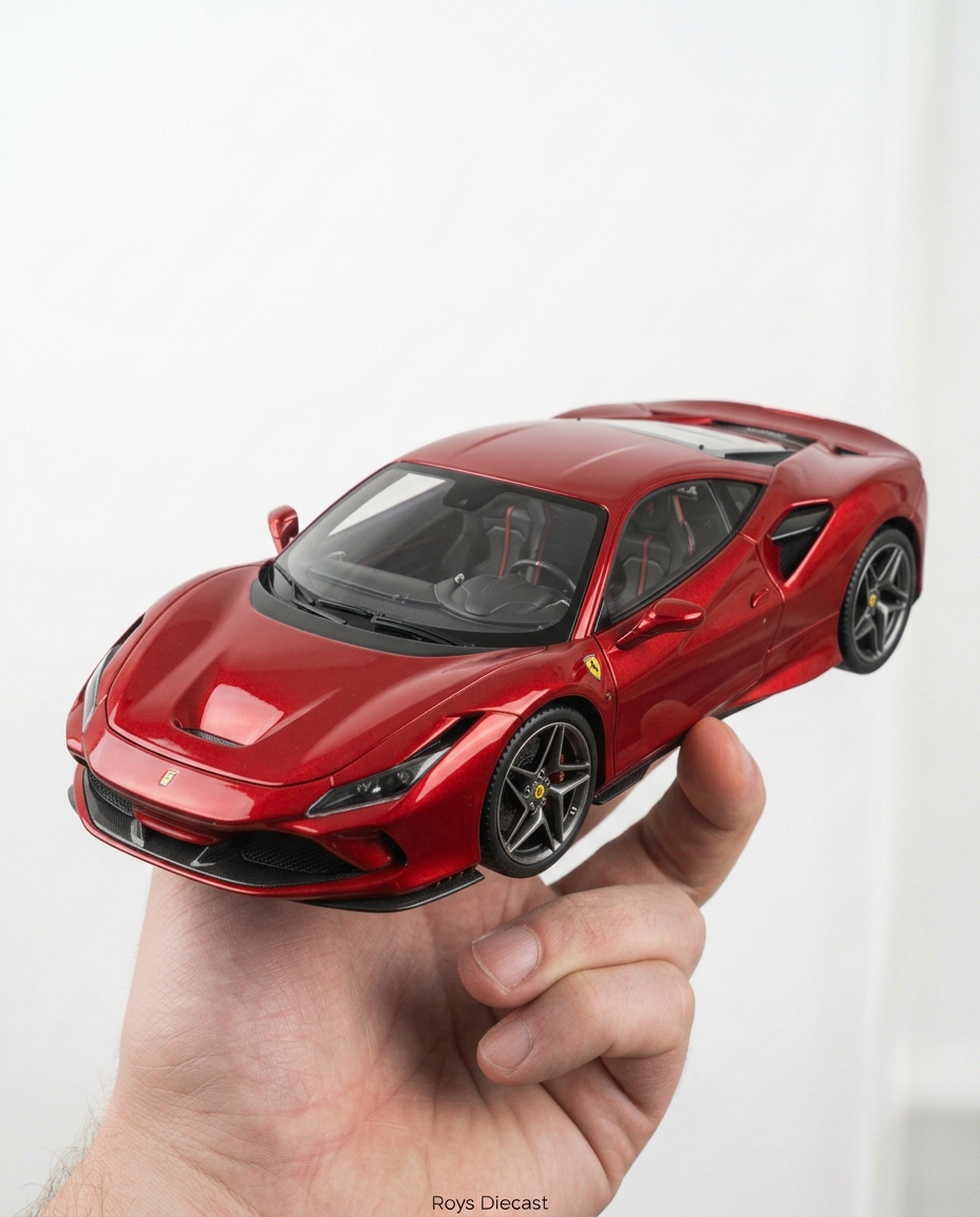 FERRARI F8